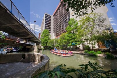 Hyatt-Regency-San-Antonio-Riverwalk